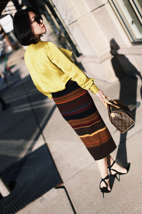 Not so boring office outfit featuring a striped knit skirt